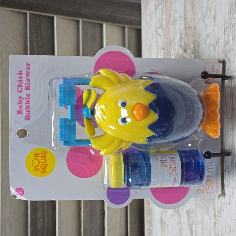 Chick Bubble Blower - Sun Squad